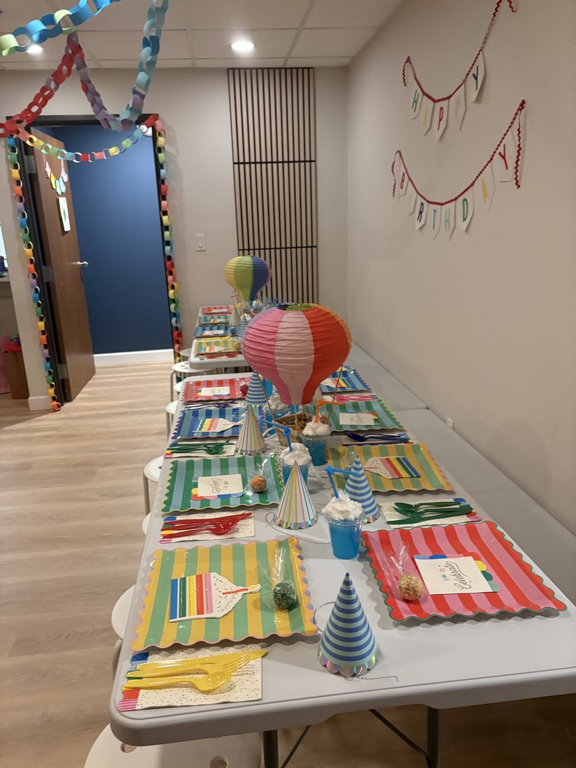 Balloons and party decor at a Prana Play birthday